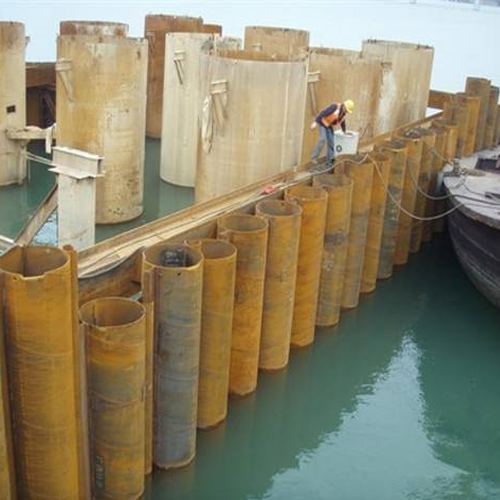 辽源钢护筒现场安装